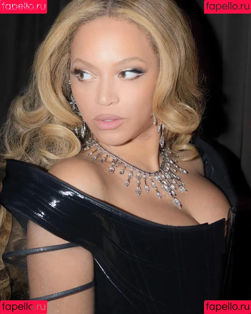 Beyonce / beyoncenavago Onlyfans Photo Gallery 