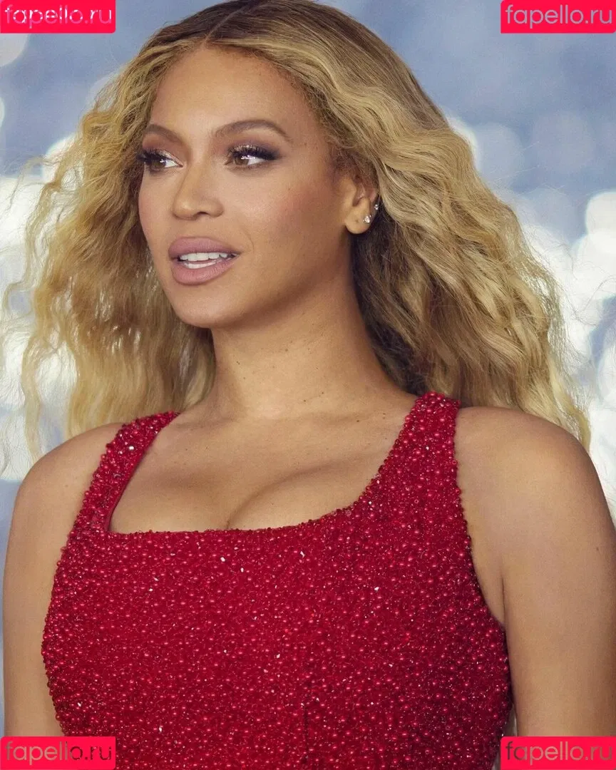 Beyonce / beyoncenavago Onlyfans Photo Gallery 