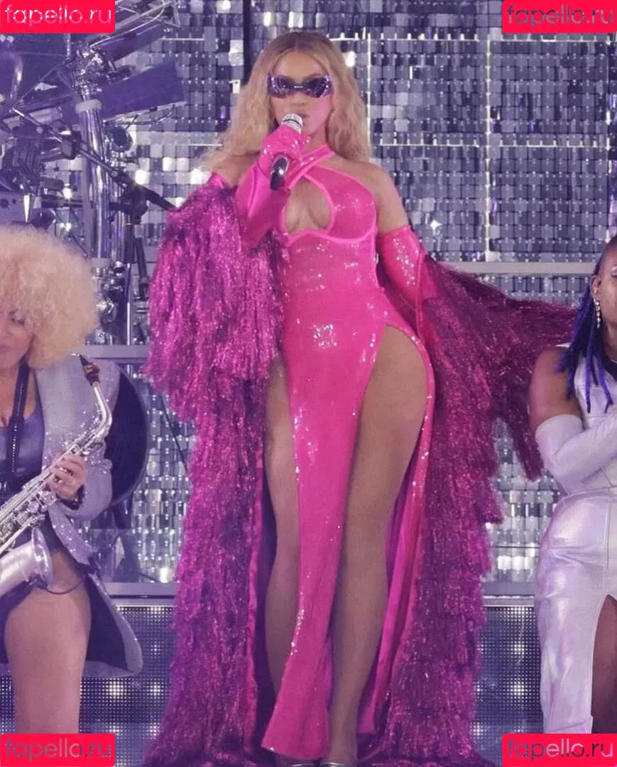 Beyonce / beyoncenavago Onlyfans Photo Gallery 