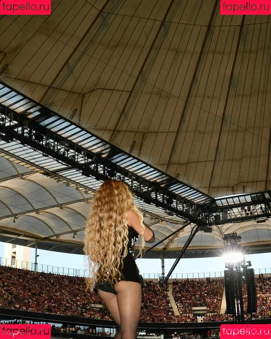 Beyonce / beyoncenavago Onlyfans Photo Gallery 