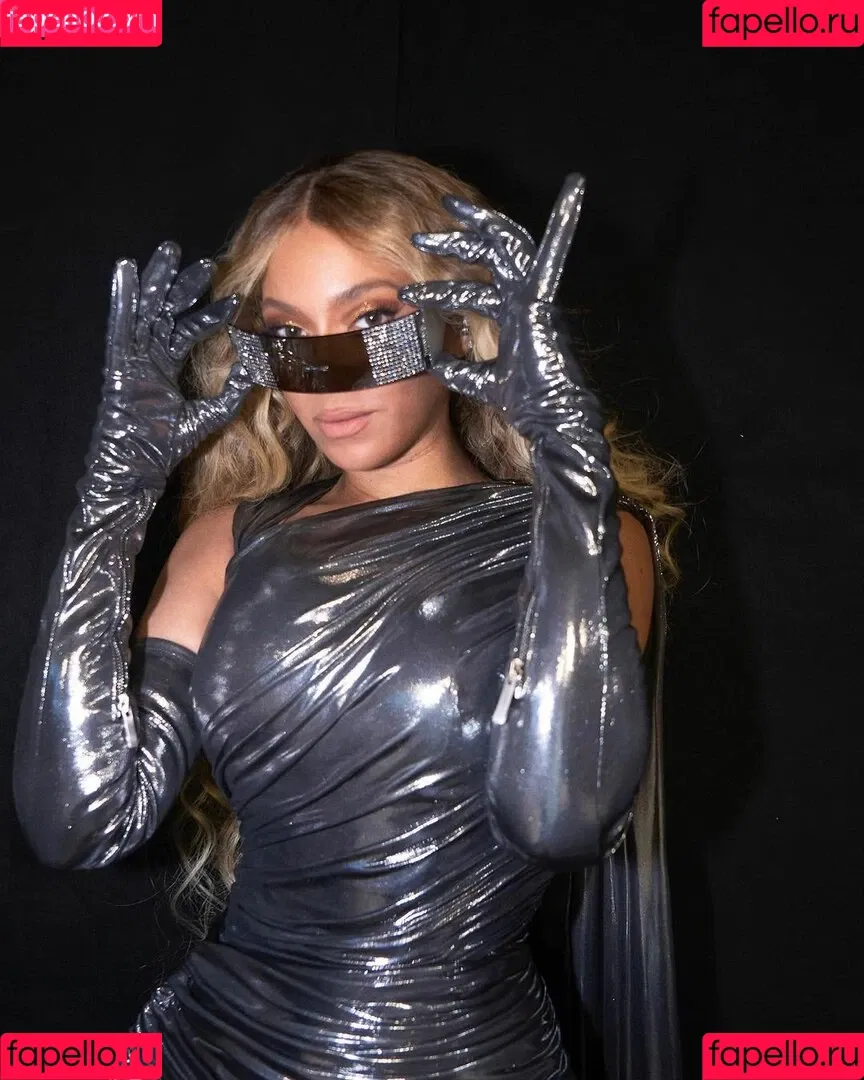 Beyonce / beyoncenavago Onlyfans Photo Gallery 