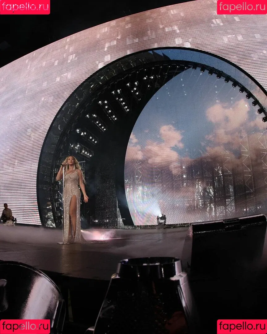 Beyonce / beyoncenavago Onlyfans Photo Gallery 