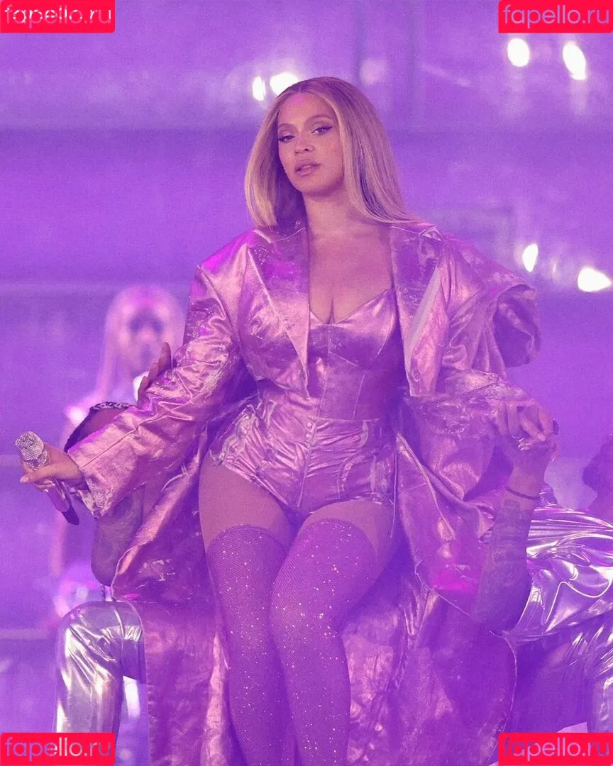 Beyonce / beyoncenavago Onlyfans Photo Gallery 