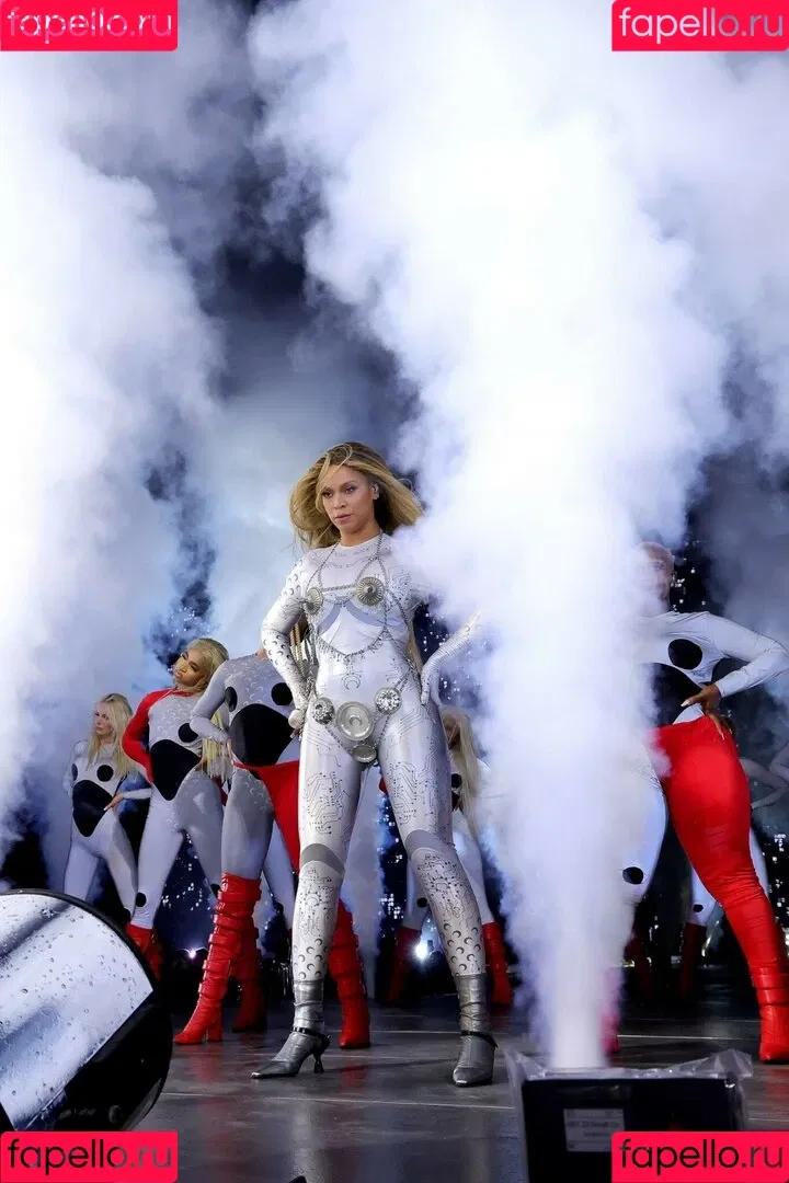 Beyonce / beyoncenavago Onlyfans Photo Gallery 