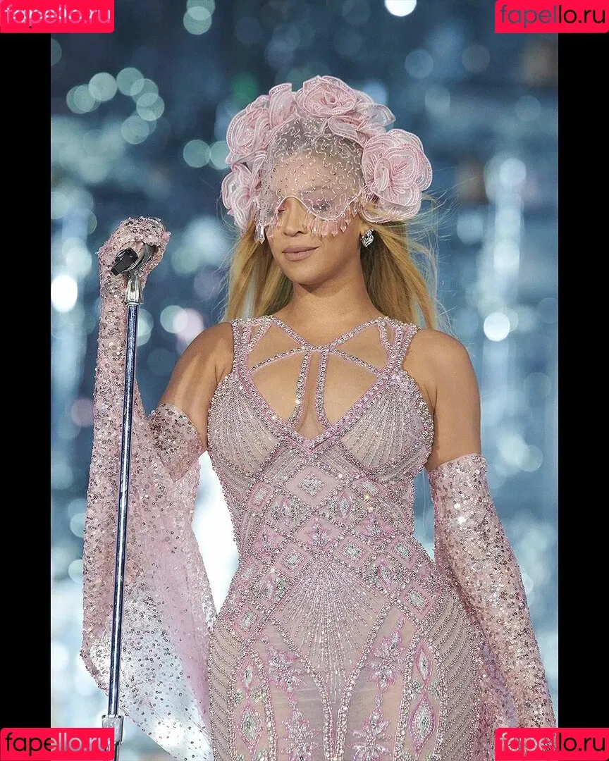 Beyonce / beyoncenavago Onlyfans Photo Gallery 