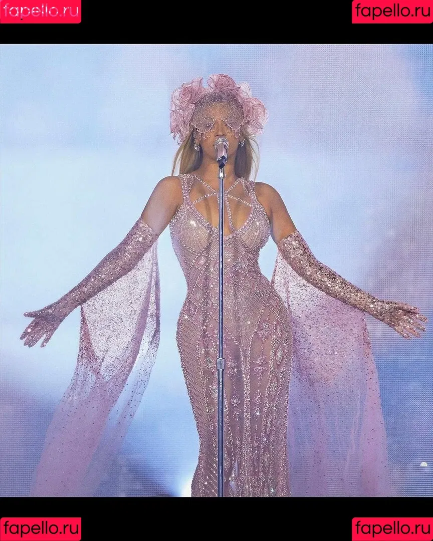 Beyonce / beyoncenavago Onlyfans Photo Gallery 