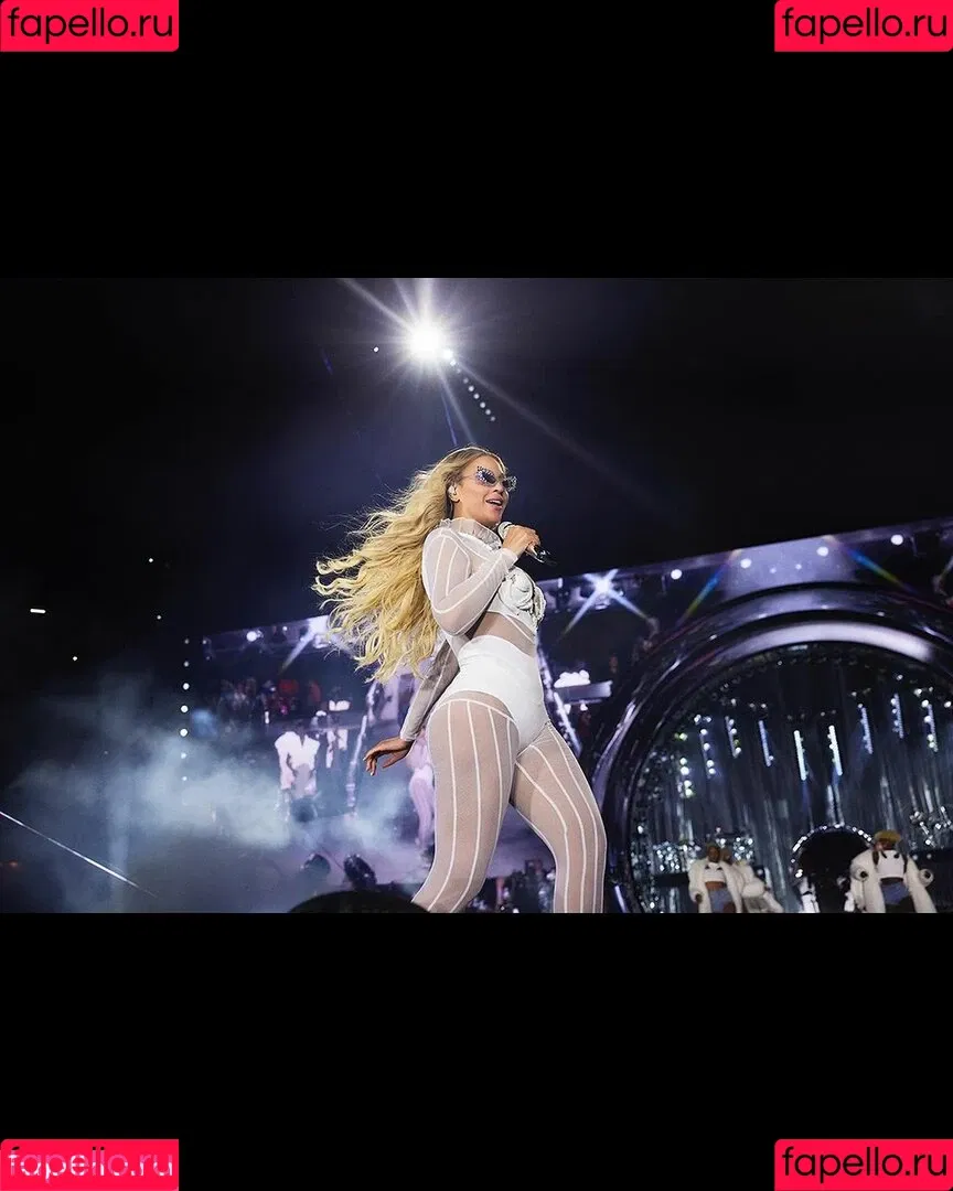 Beyonce / beyoncenavago Onlyfans Photo Gallery 