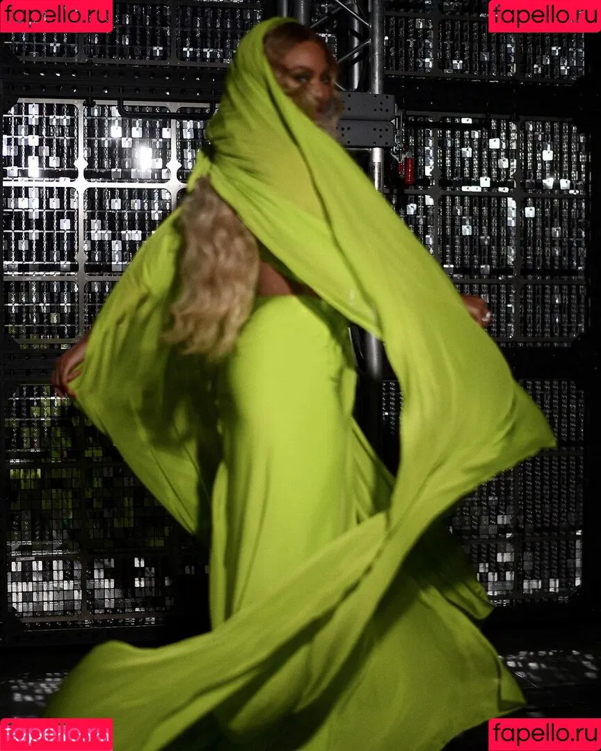Beyonce / beyoncenavago Onlyfans Photo Gallery 