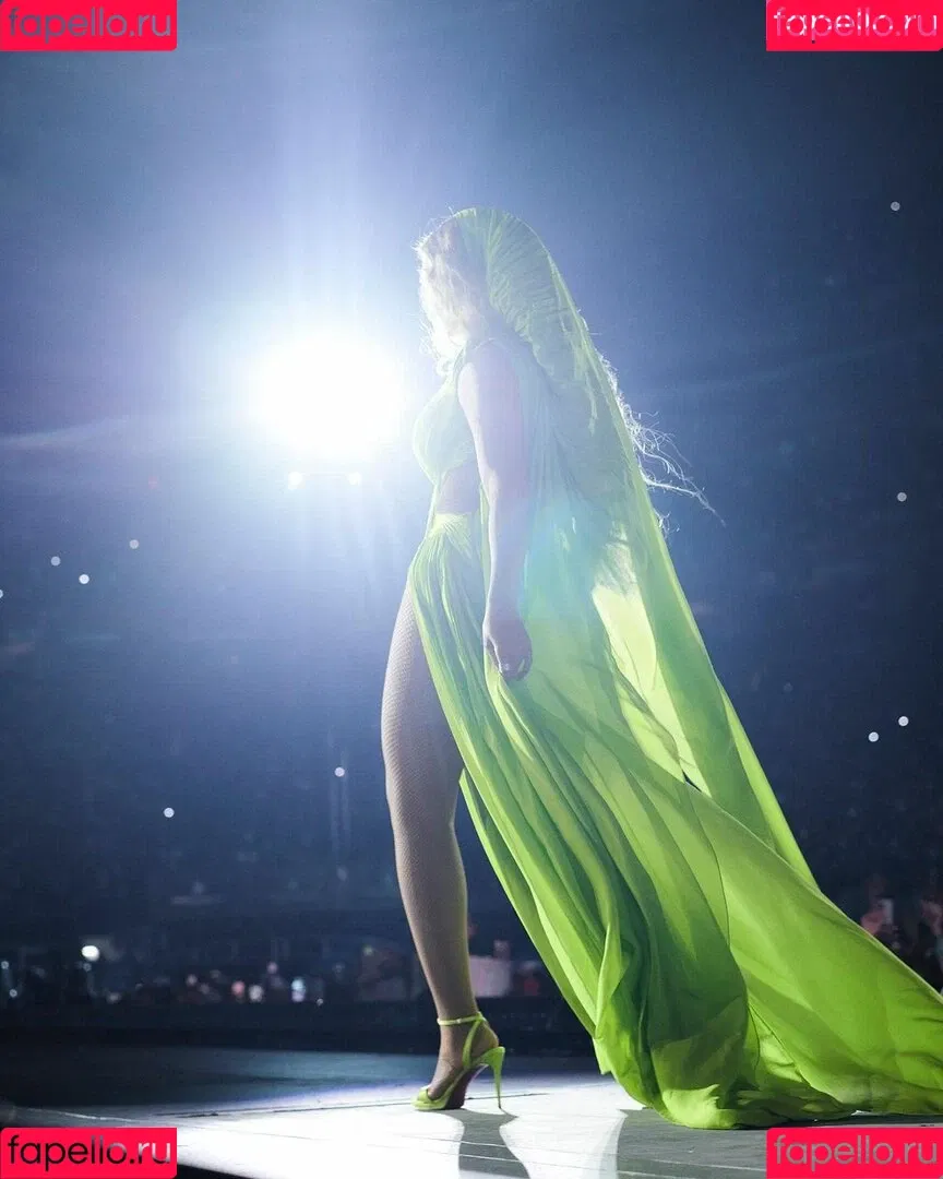 Beyonce / beyoncenavago Onlyfans Photo Gallery 