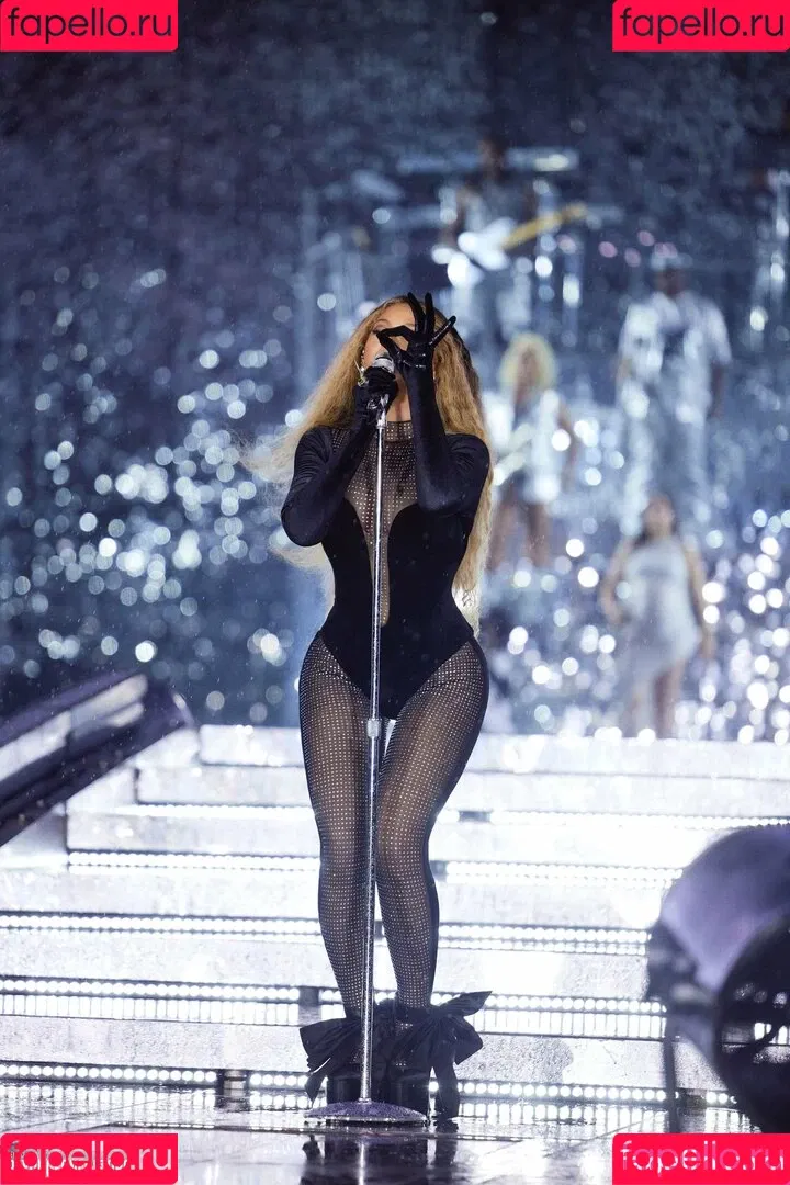 Beyonce / beyoncenavago Onlyfans Photo Gallery 