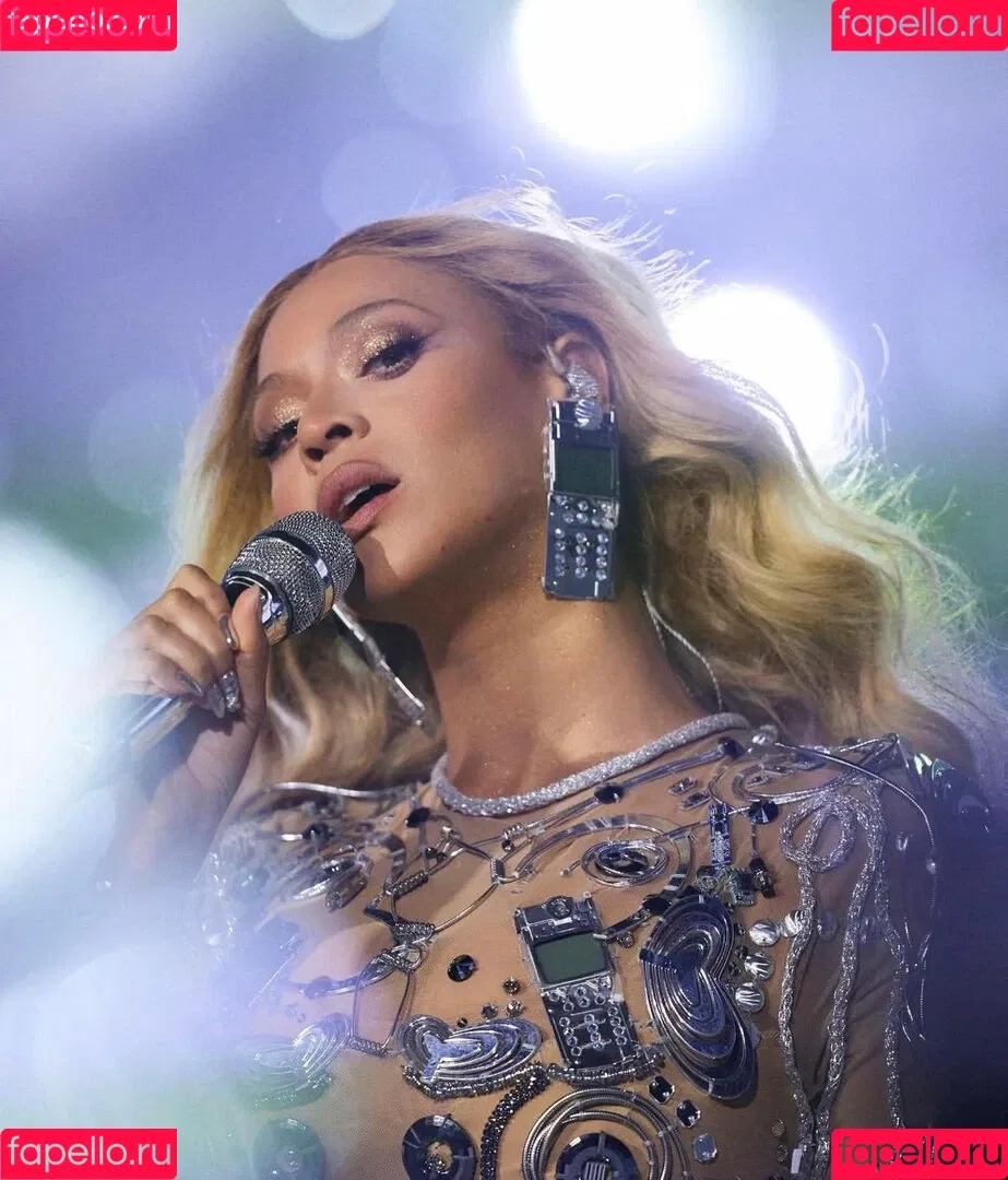 Beyonce / beyoncenavago Onlyfans Photo Gallery 