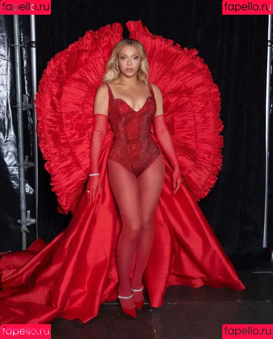 Beyonce / beyoncenavago Onlyfans Photo Gallery 