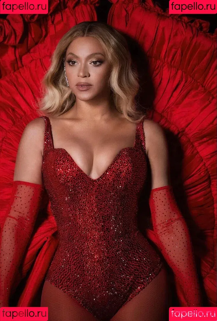 Beyonce / beyoncenavago Onlyfans Photo Gallery 