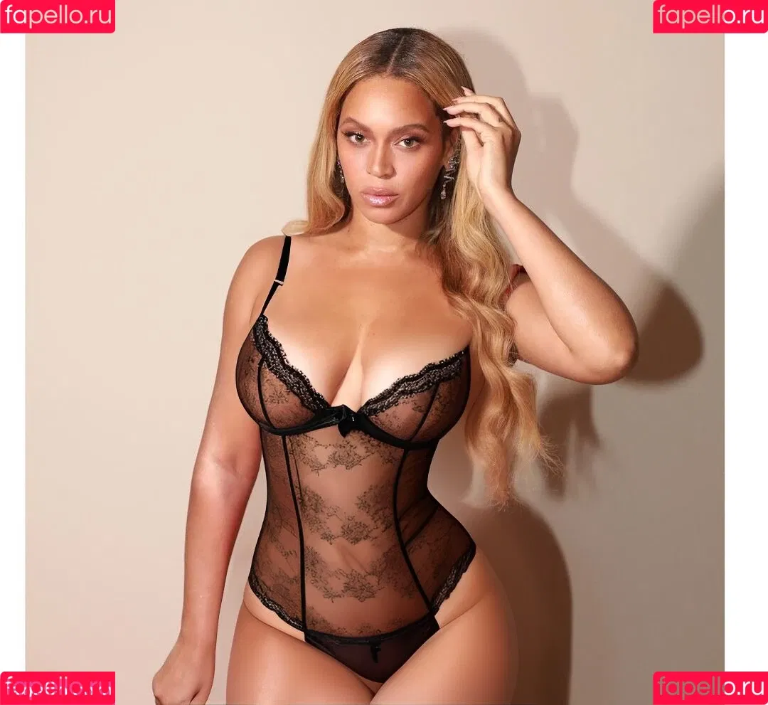 Beyonce / beyoncenavago Onlyfans Photo Gallery 