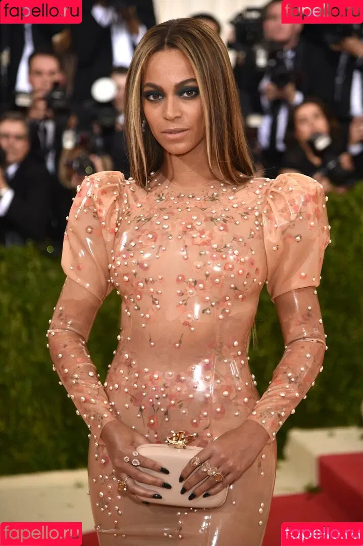 Beyonce / beyoncenavago Onlyfans Photo Gallery 