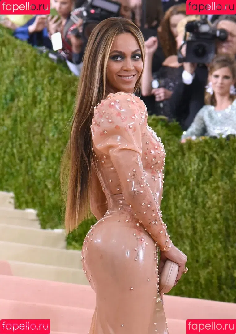 Beyonce / beyoncenavago Onlyfans Photo Gallery 