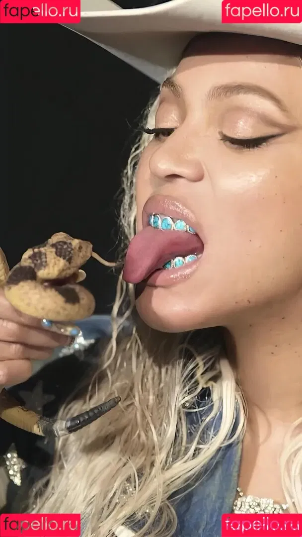 Beyonce / beyoncenavago Onlyfans Photo Gallery 