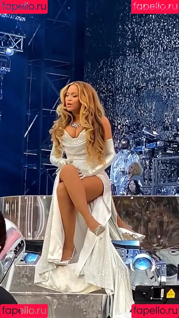 Beyonce / beyoncenavago Onlyfans Photo Gallery 