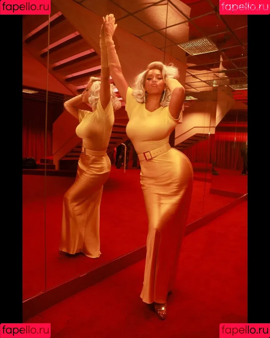 Beyonce / beyoncenavago Onlyfans Photo Gallery 
