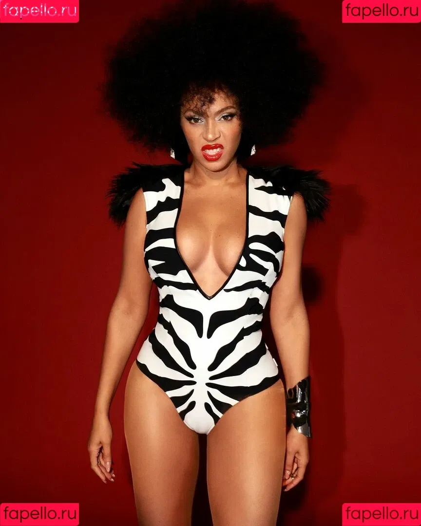 Beyonce / beyoncenavago Onlyfans Photo Gallery 
