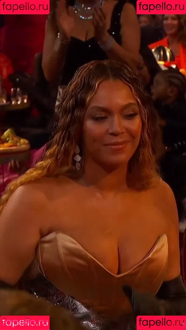 Beyonce / beyoncenavago Onlyfans Photo Gallery 