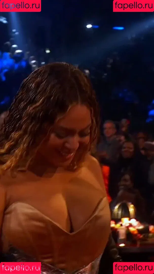 Beyonce / beyoncenavago Onlyfans Photo Gallery 