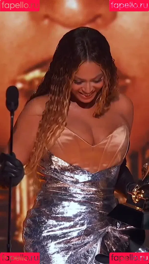 Beyonce / beyoncenavago Onlyfans Photo Gallery 