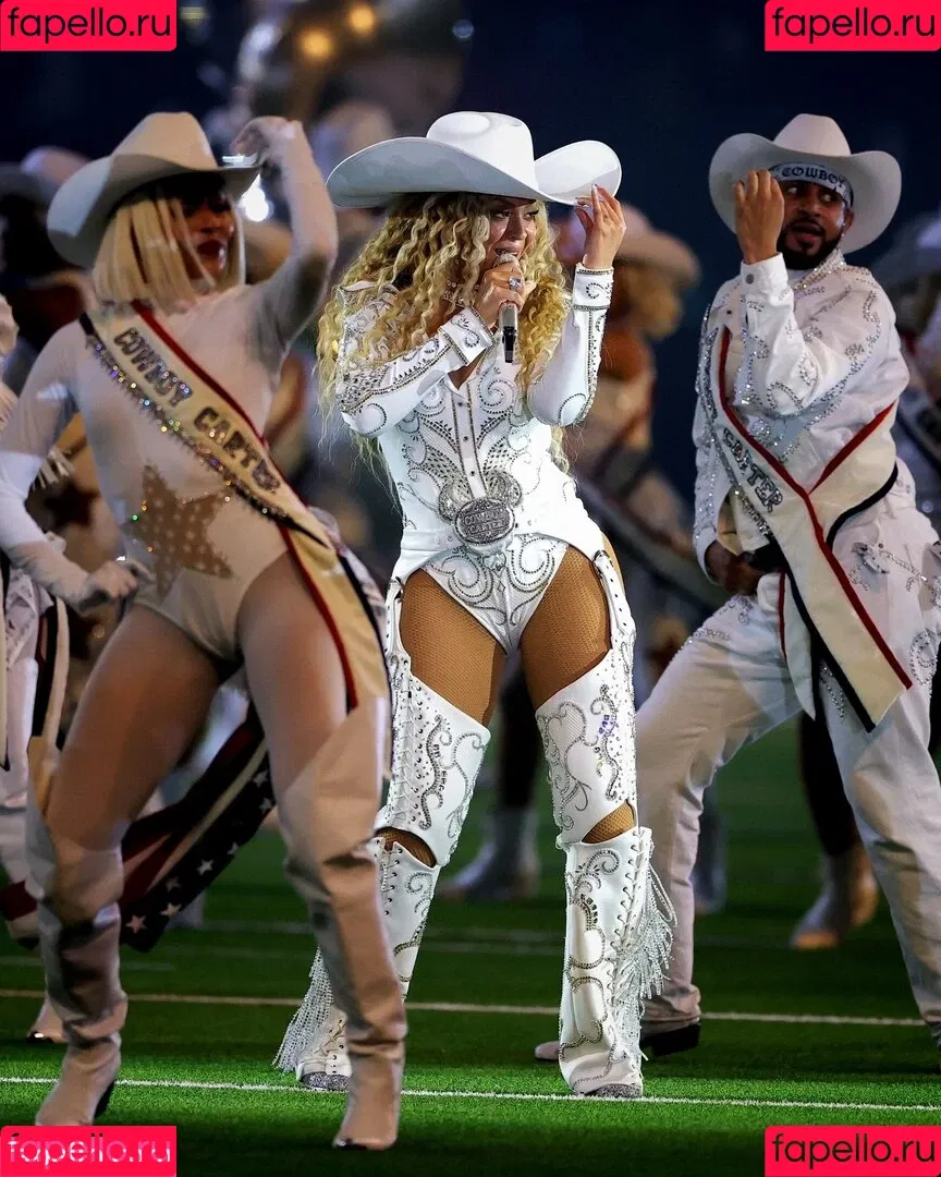 Beyonce / beyoncenavago Onlyfans Photo Gallery 
