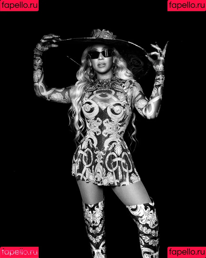 Beyonce / beyoncenavago Onlyfans Photo Gallery 