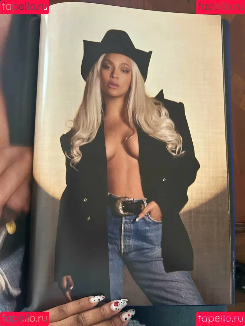 Beyonce / beyoncenavago Onlyfans Photo Gallery 