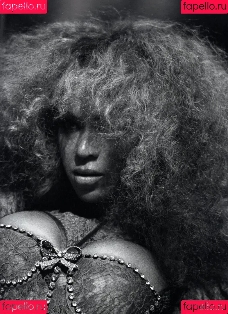 Beyonce / beyoncenavago Onlyfans Photo Gallery 