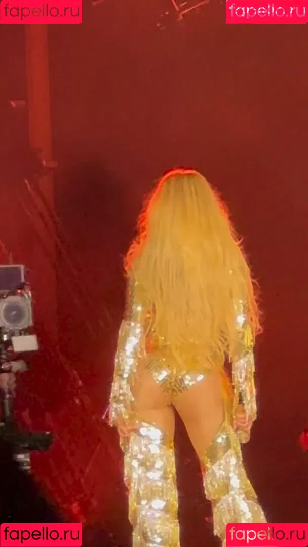 Beyonce / beyoncenavago Onlyfans Photo Gallery 