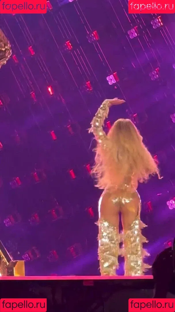 Beyonce / beyoncenavago Onlyfans Photo Gallery 