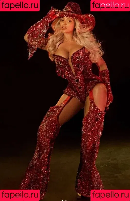 Beyonce / beyoncenavago Onlyfans Photo Gallery 