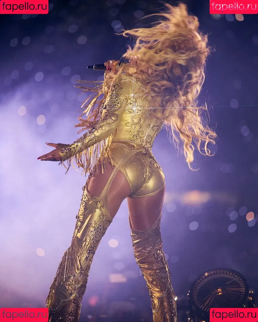 Beyonce / beyoncenavago Onlyfans Photo Gallery 
