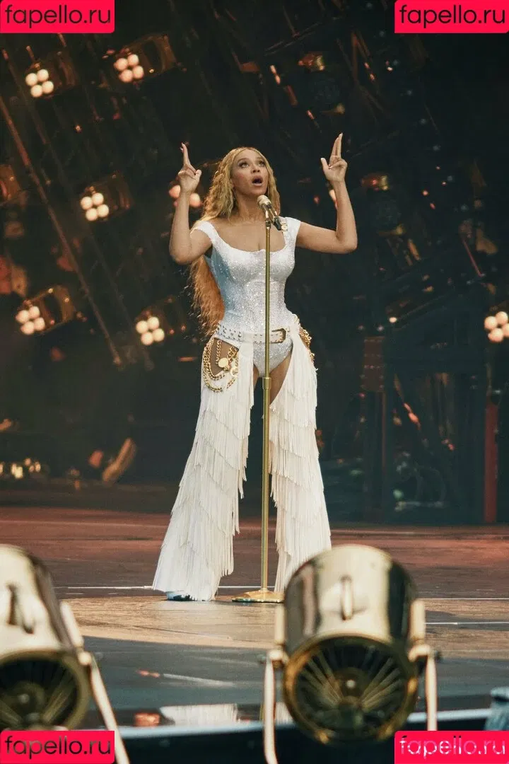Beyonce / beyoncenavago Onlyfans Photo Gallery 