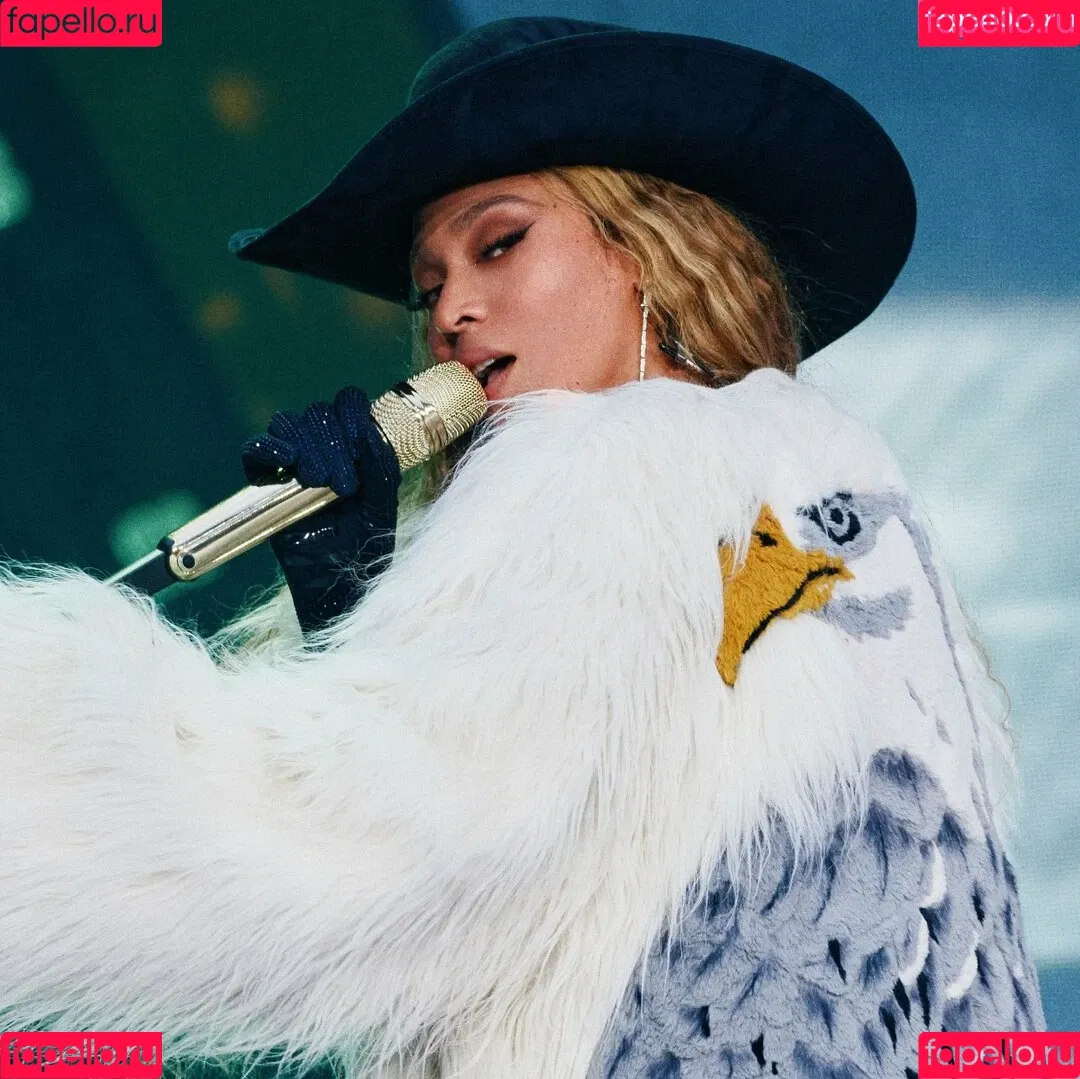 Beyonce / beyoncenavago Onlyfans Photo Gallery 