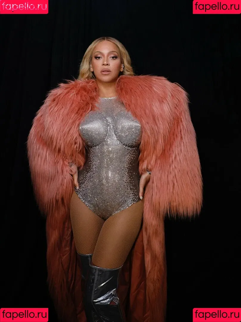 Beyonce / beyoncenavago Onlyfans Photo Gallery 