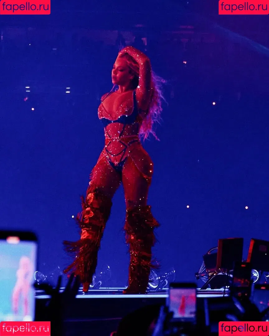 Beyonce / beyoncenavago Onlyfans Photo Gallery 