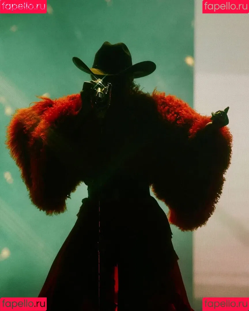 Beyonce / beyoncenavago Onlyfans Photo Gallery 
