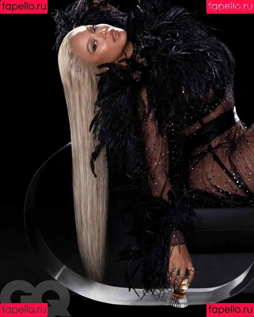 Beyonce / beyoncenavago Onlyfans Photo Gallery 