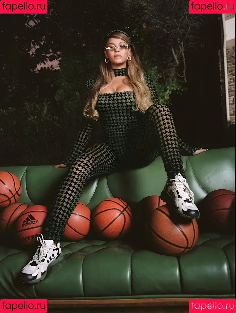 Beyonce / beyoncenavago Onlyfans Photo Gallery 