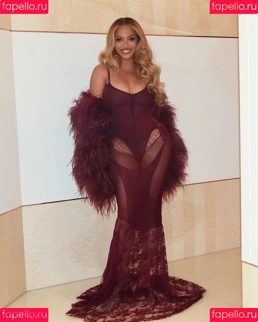 Beyonce / beyoncenavago Onlyfans Photo Gallery 