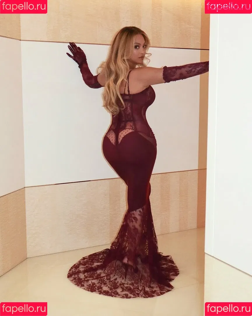 Beyonce / beyoncenavago Onlyfans Photo Gallery 