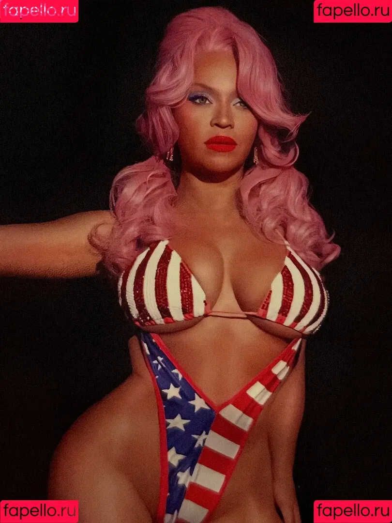 Beyonce / beyoncenavago Onlyfans Photo Gallery 