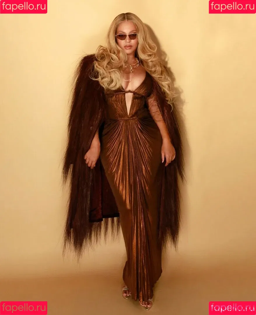 Beyonce / beyoncenavago Onlyfans Photo Gallery 