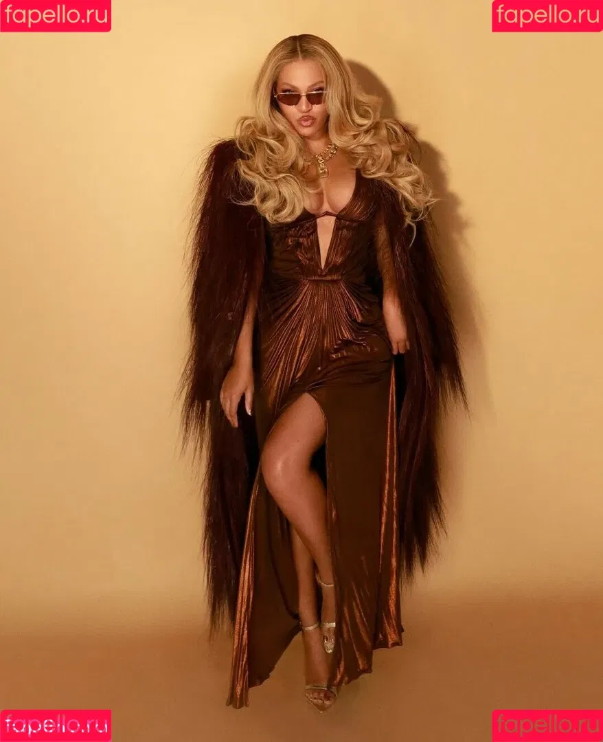 Beyonce / beyoncenavago Onlyfans Photo Gallery 