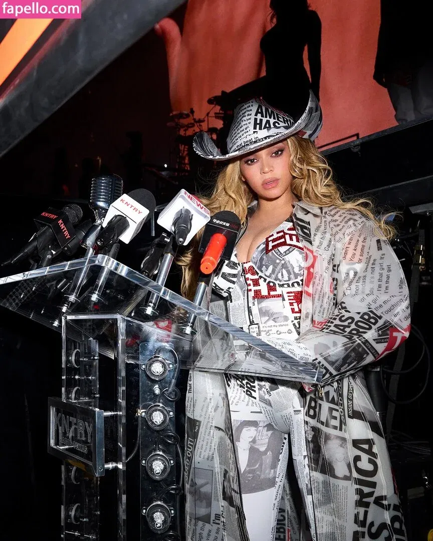 Beyonce / beyoncenavago Onlyfans Photo Gallery 