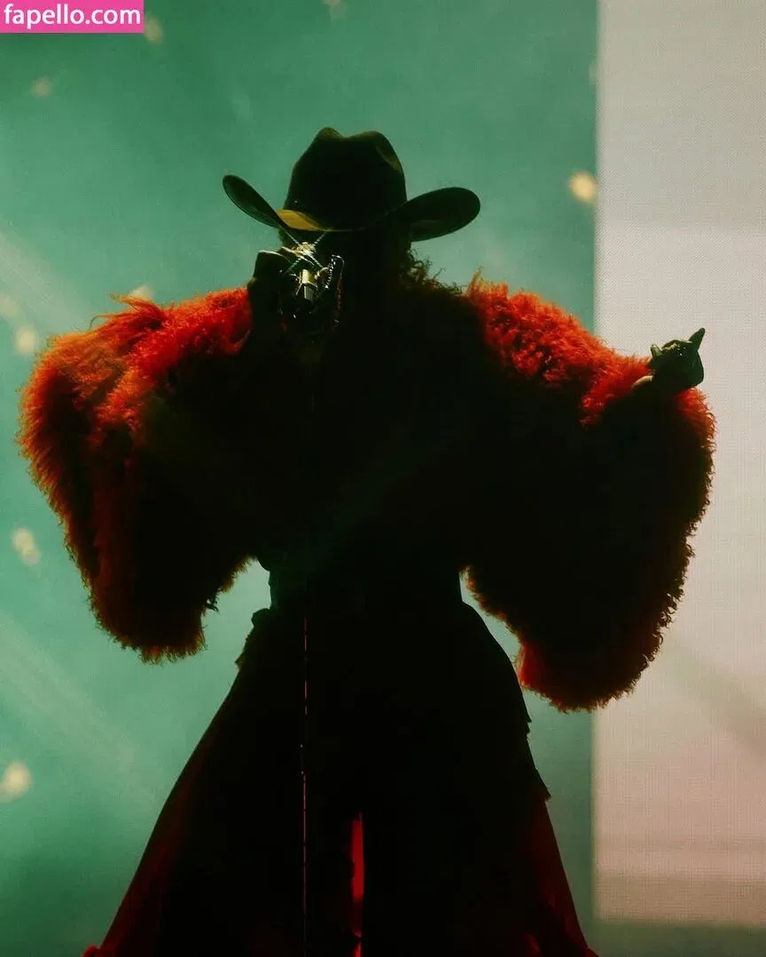 Beyonce / beyoncenavago Onlyfans Photo Gallery 