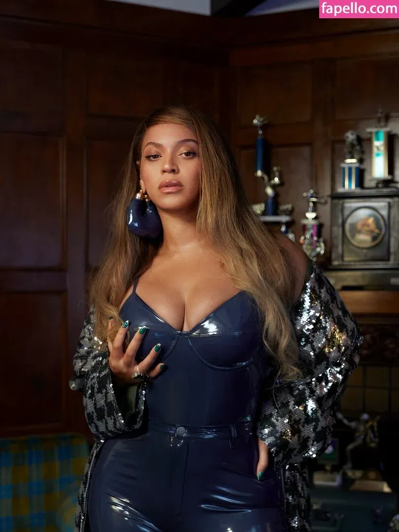 Beyonce / beyoncenavago Onlyfans Photo Gallery 